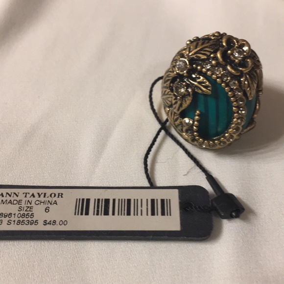 Ann Taylor Fashion ring - Picture 3 of 4